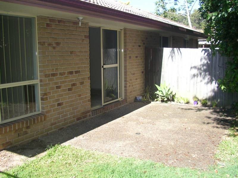 2/60 Saffron Street, Elanora QLD 4221