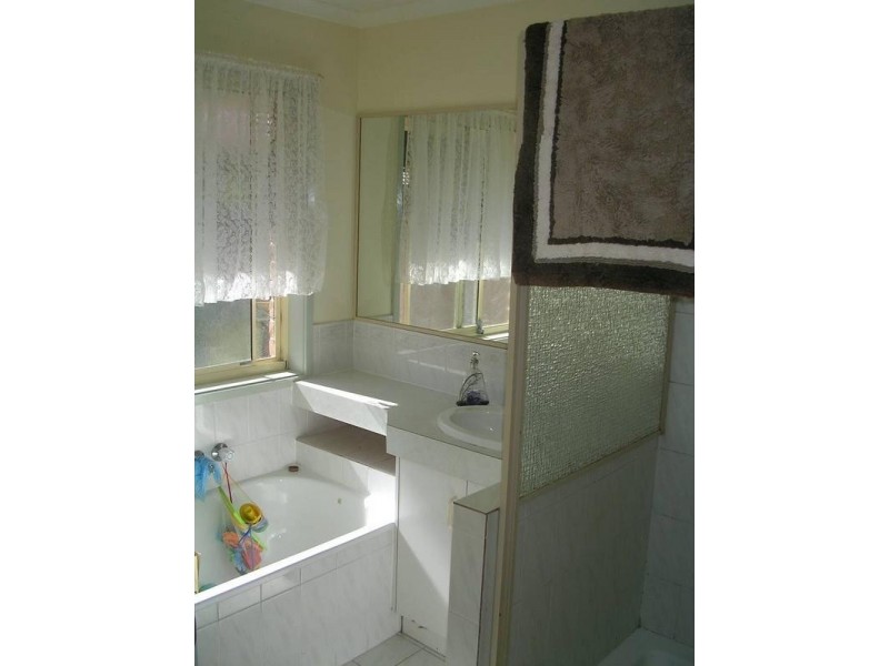 2/60 Saffron Street, Elanora QLD 4221