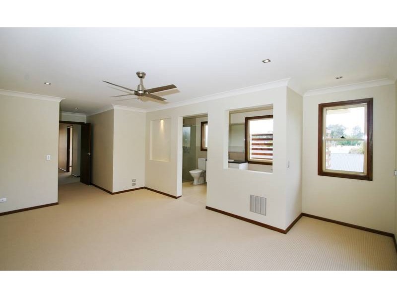 1/10 Bali Avenue, Palm Beach QLD 4221
