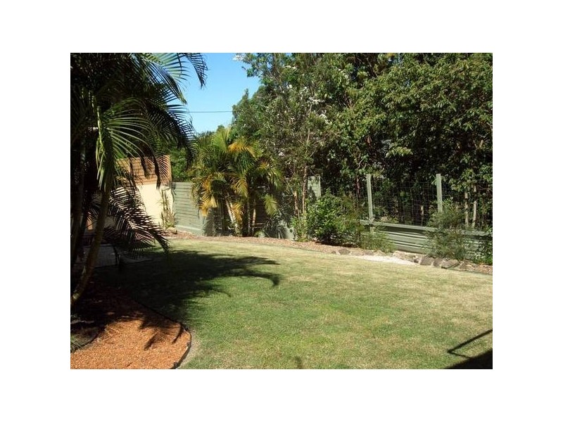 1/6 Wisteria Court (Front House), Tallebudgera Valley QLD 4228