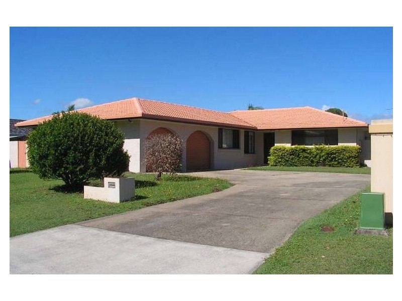 134 Melaleuca Drive, Palm Beach QLD 4221