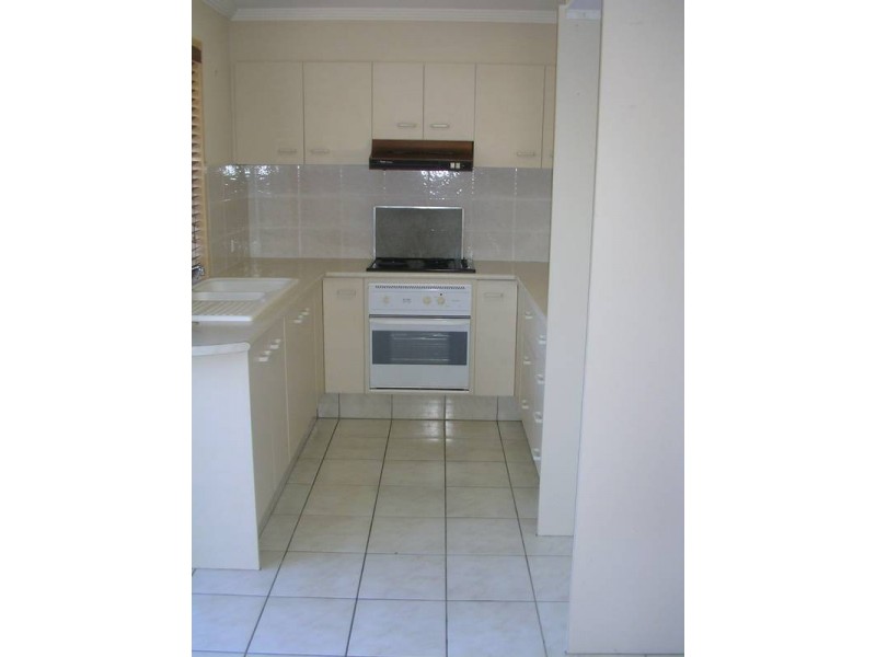 10/2-4 Gilchrist Drive, Currumbin Waters QLD 4223