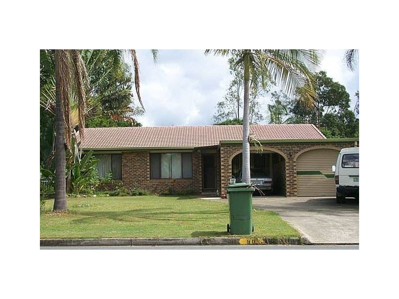 90 Japonica Drive, Palm Beach QLD 4221