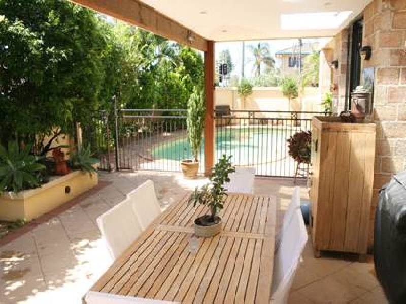 1/1292 Gold Coast Highway, Palm Beach QLD 4221