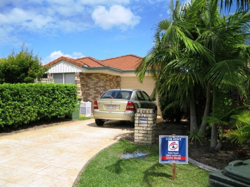 2/18 Randwick Court, Varsity Lakes QLD 4227