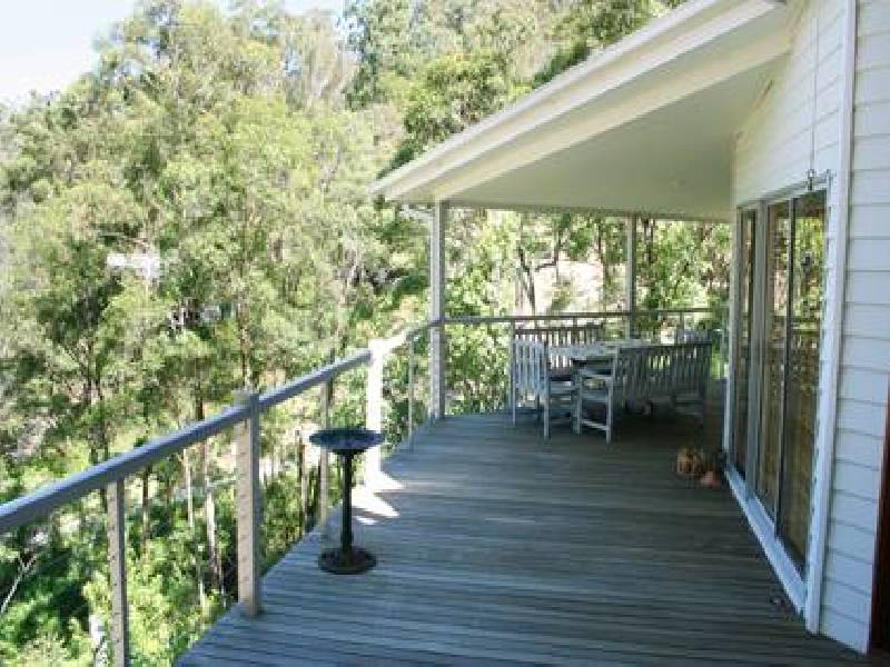 27 Bronhill Street, Currumbin Waters QLD 4223