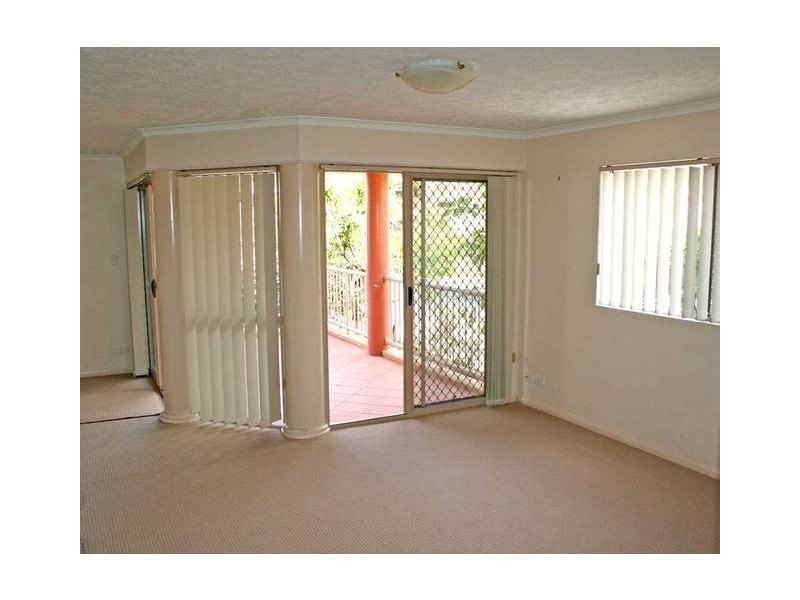 3/1260 Gold Coast Highway, Palm Beach QLD 4221
