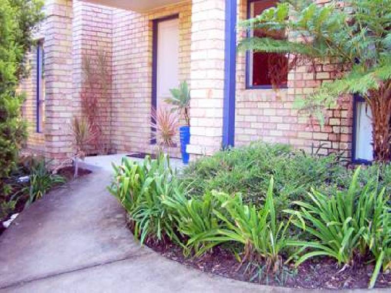 8 Ajax Court, Currumbin Waters QLD 4223