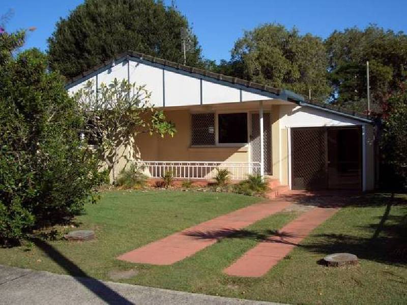 44 Bolton Street, Kirra QLD 4225