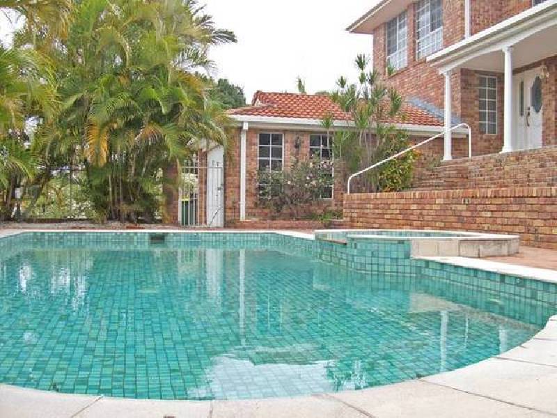 Murtha Drive, Elanora QLD 4221