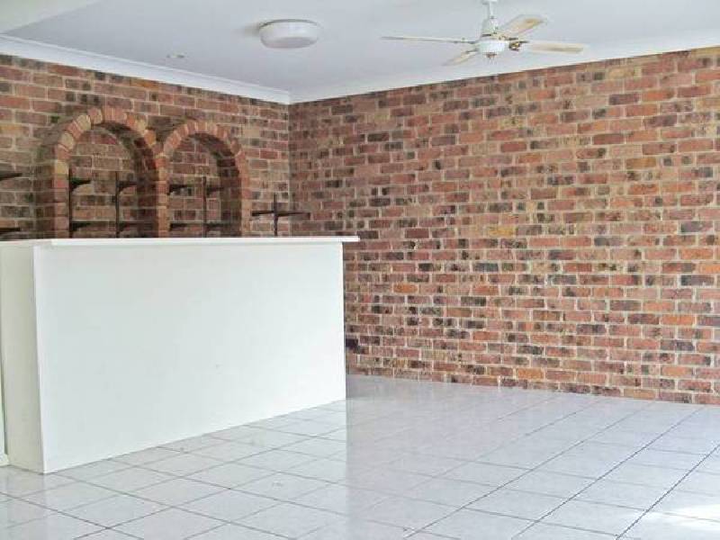 Murtha Drive, Elanora QLD 4221