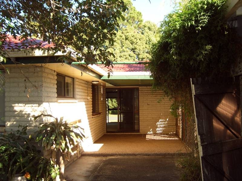 31 Waikiki Avenue, Palm Beach QLD 4221