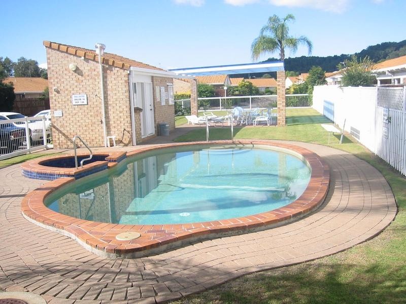 38/154 Currumbin Creek Road, Currumbin Waters QLD 4223
