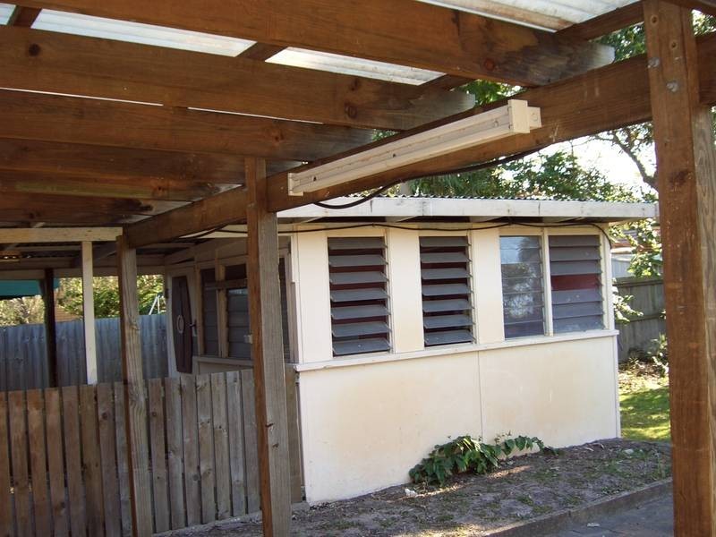 9 Hawaii Ave, Palm Beach QLD 4221