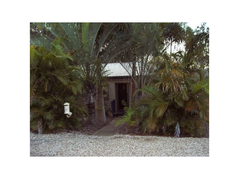 Currant St, Elanora QLD 4221