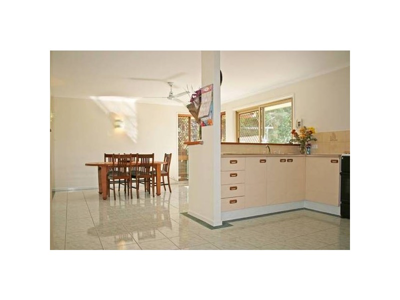 Swanbourne Way, Elanora QLD 4221