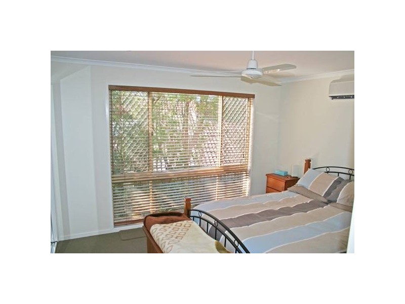 Swanbourne Way, Elanora QLD 4221