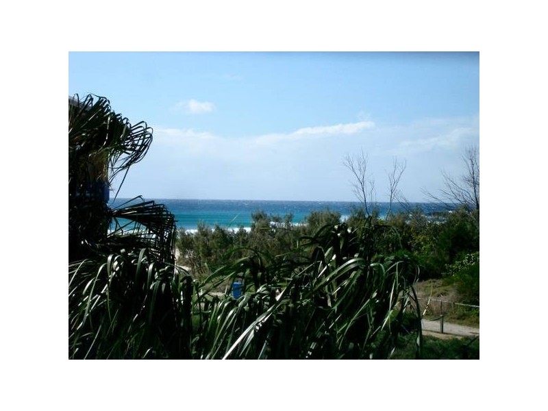 Palm Beach QLD 4221