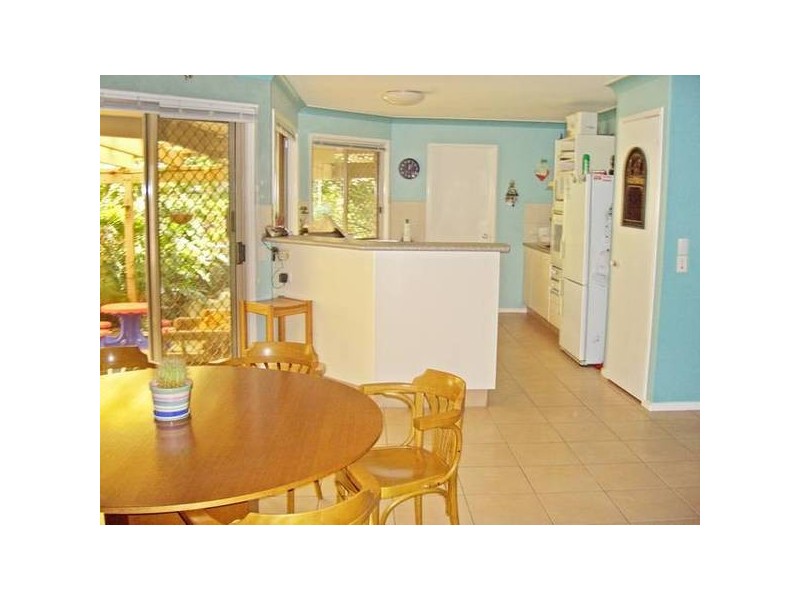 17 Nollamara Drive, Elanora QLD 4221