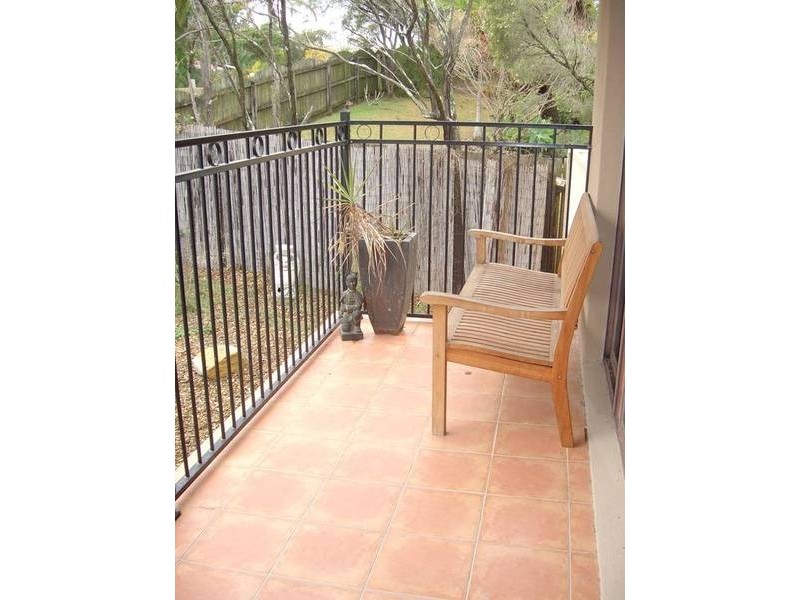Elanora QLD 4221