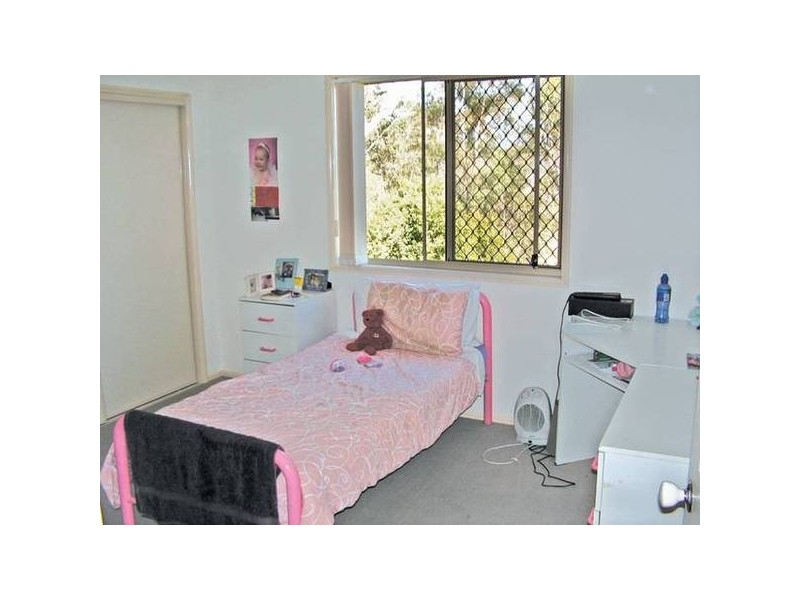 41 Hibertia Avenue, Elanora QLD 4221