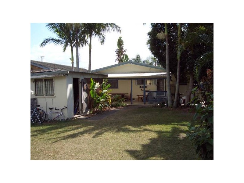 36 Fifth Ave, Palm Beach QLD 4221