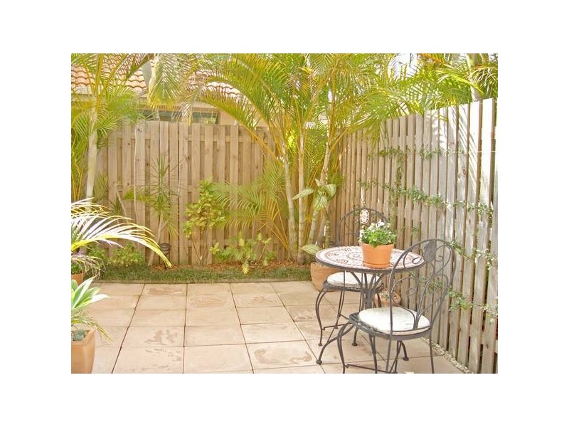 64/92 Guineas Creek Road, Currumbin Waters QLD 4223