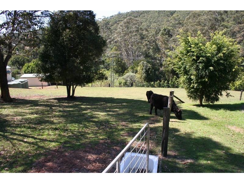 172 Petsch Creek Road, Tallebudgera Valley QLD 4228