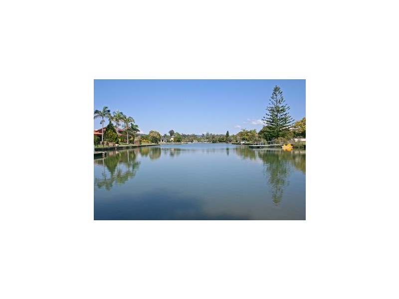 38 Mainsail Street, Currumbin Waters QLD 4223