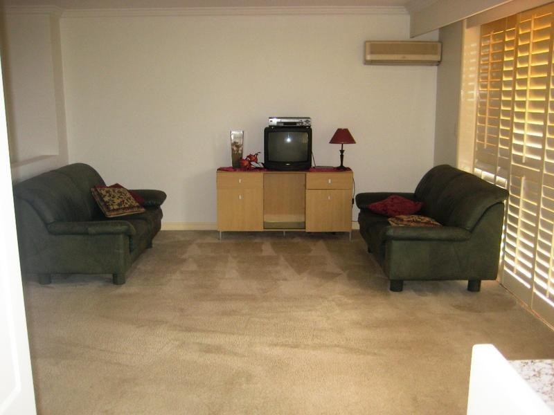 1111/90 The Phoenician Surf Parade, Broadbeach QLD 4218