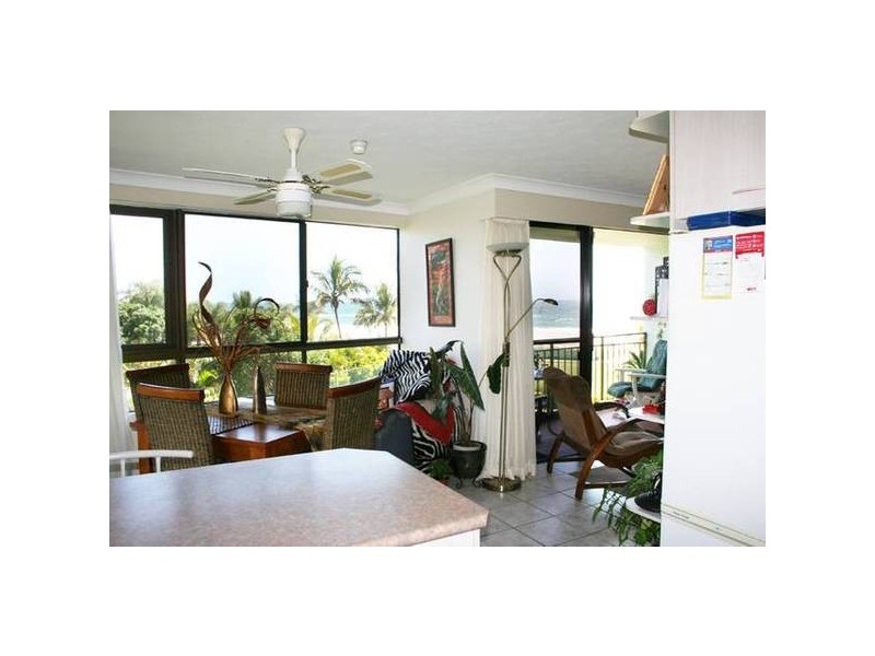 2E/969 Gold Coast Highway, Palm Beach QLD 4221