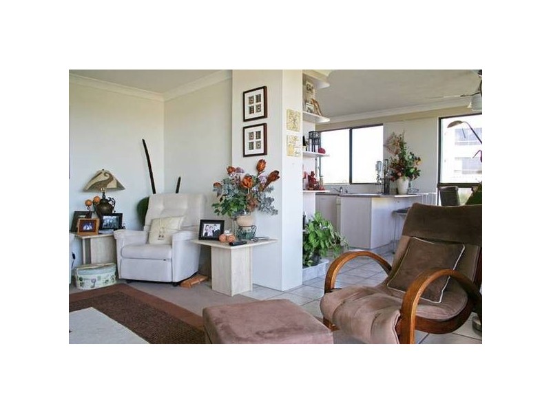 2E/969 Gold Coast Highway, Palm Beach QLD 4221