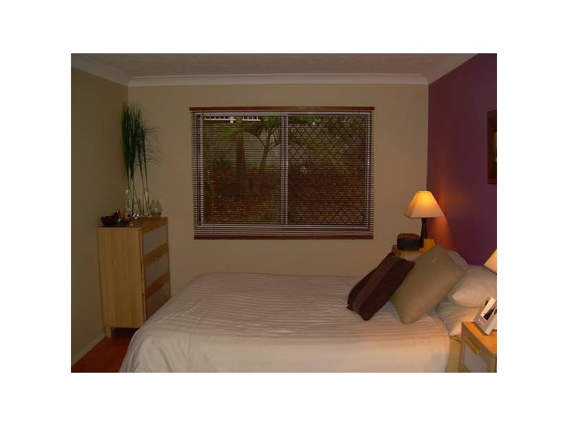 8/34 Hill Ave, Burleigh Heads QLD 4220