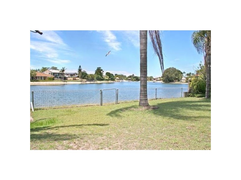 Palm Beach QLD 4221