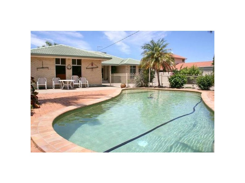 Palm Beach QLD 4221