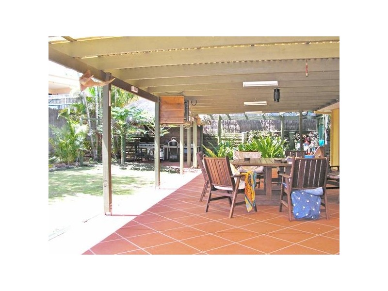 61 Clives Circuit, Currumbin Waters QLD 4223