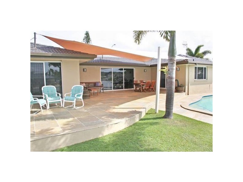 73 Nineteenth Avenue, Palm Beach QLD 4221