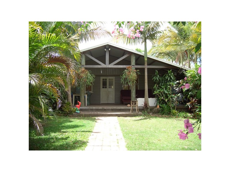 108 Palm Beach Avenue, Palm Beach QLD 4221