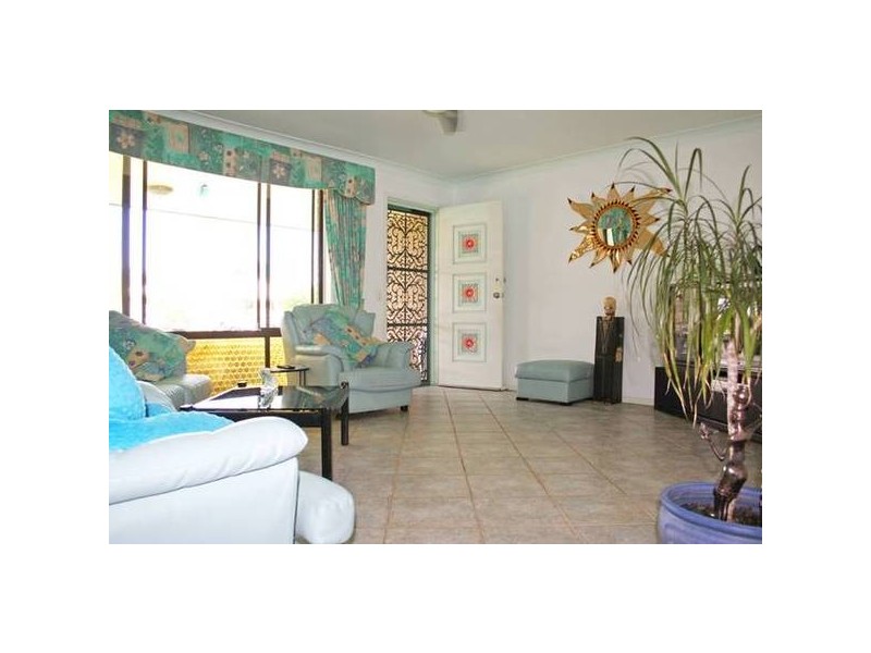 14 Satinwood Place, Palm Beach QLD 4221