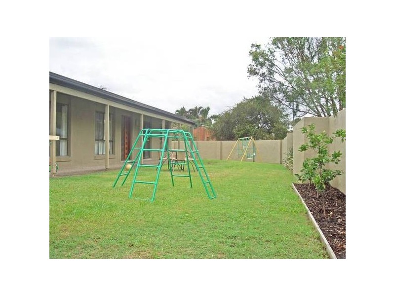 17 Spindle Street, Palm Beach QLD 4221