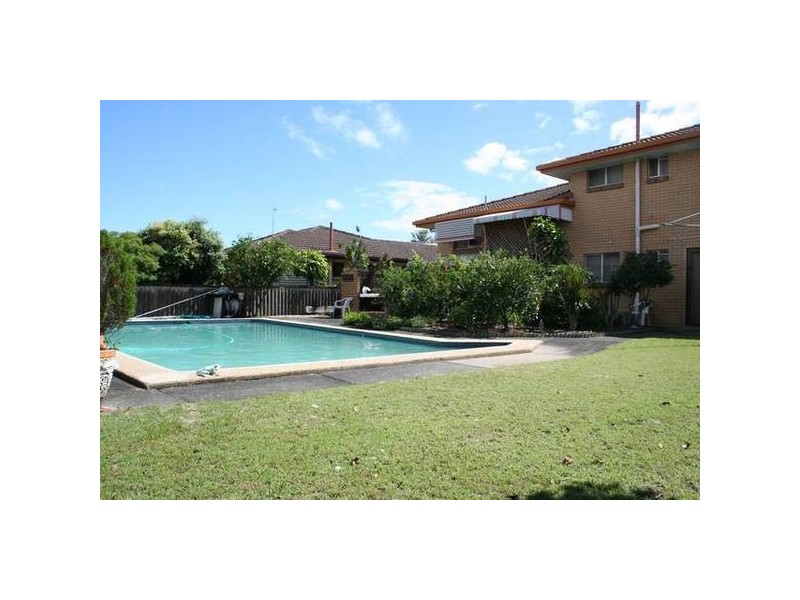 8 Culgoa Street, Palm Beach QLD 4221