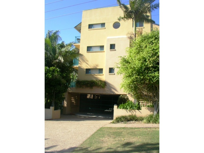 1/17 Teemangum Street, Tugun QLD 4224