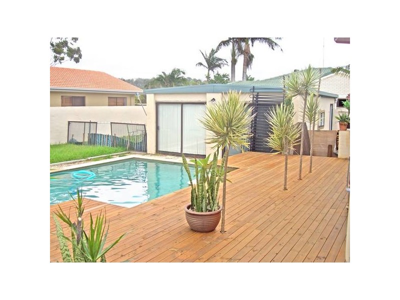 4 Mainsail Street, Currumbin Waters QLD 4223