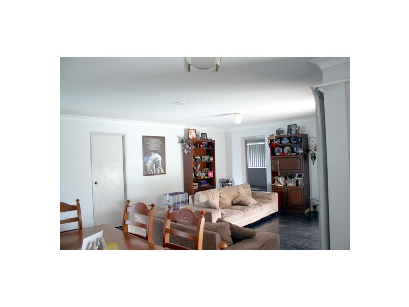 13 Carolina Close, Elanora QLD 4221