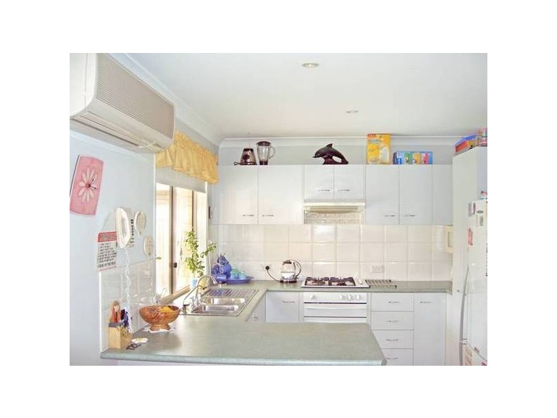 122 Bienvenue Drive, Currumbin Waters QLD 4223