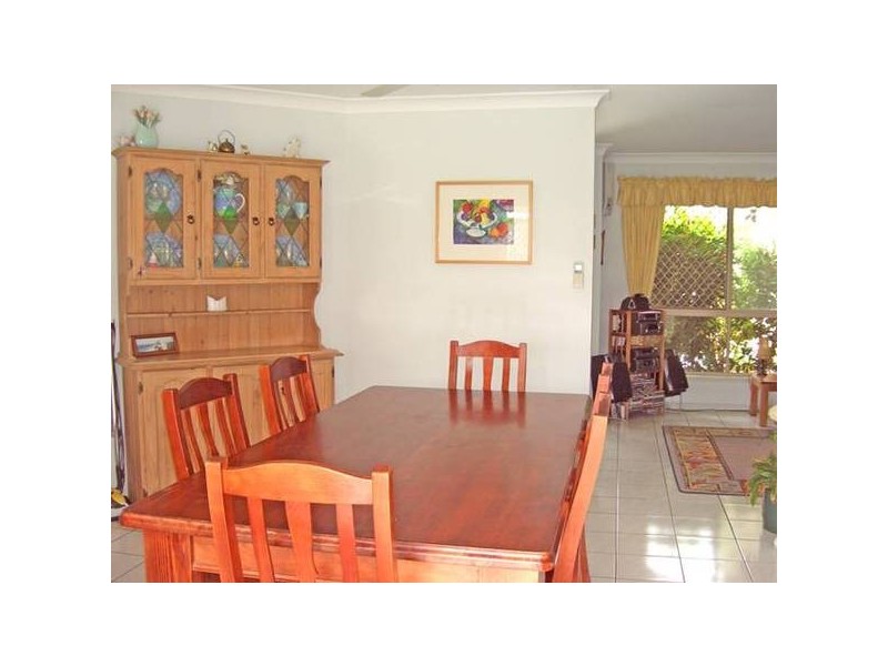 122 Bienvenue Drive, Currumbin Waters QLD 4223