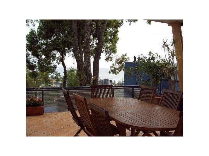 1/48 Hill Ave, Burleigh Heads QLD 4220