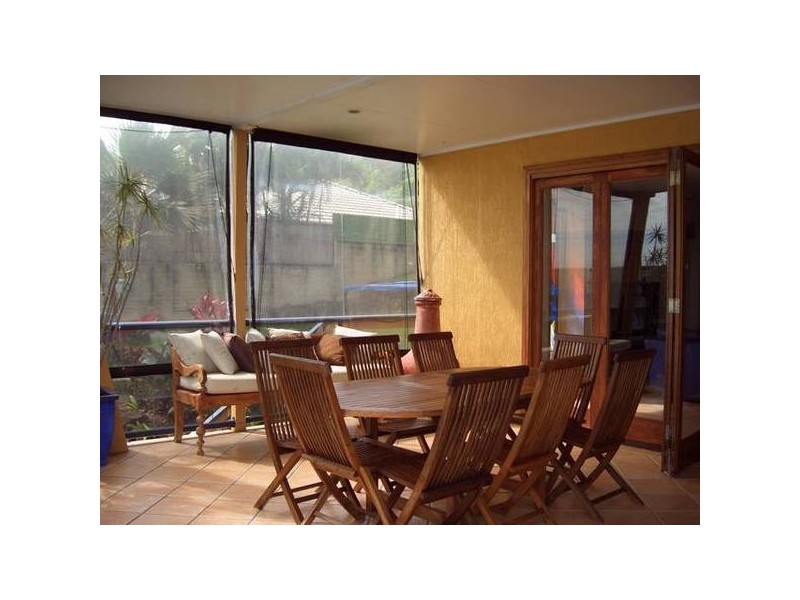 1/48 Hill Ave, Burleigh Heads QLD 4220