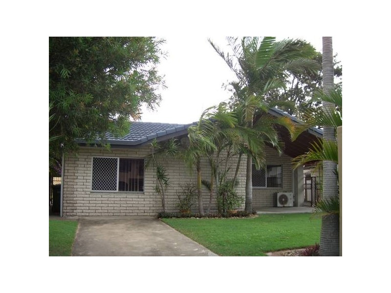 204 Townson Ave, Palm Beach QLD 4221