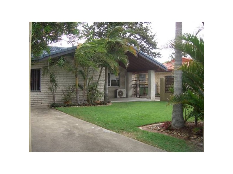 204 Townson Ave, Palm Beach QLD 4221